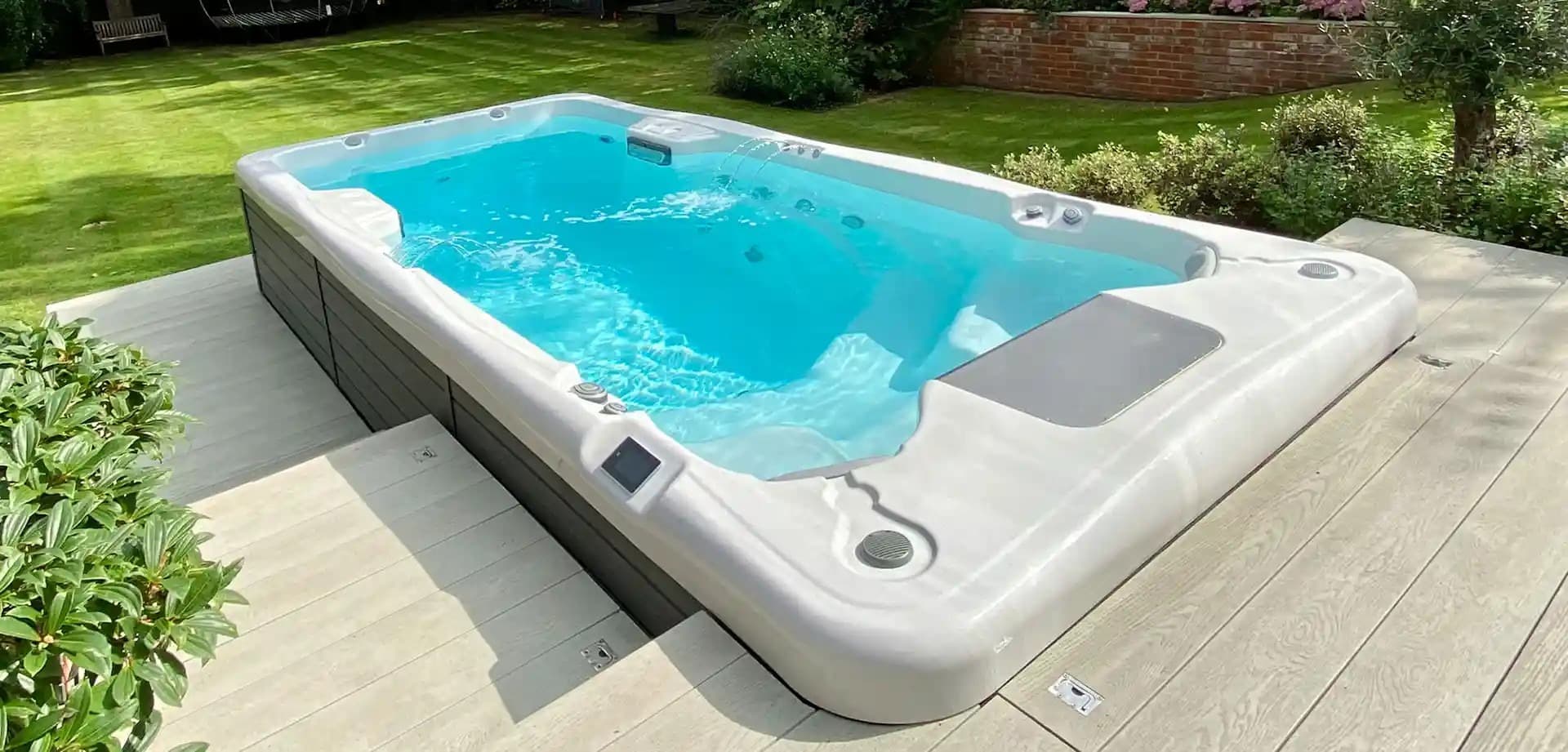 Whirlpool von Spa Solutions – Beratung & Showroom in Würenlingen